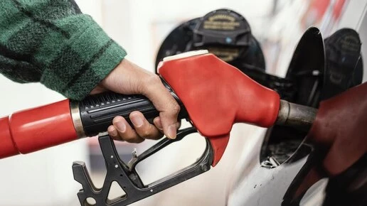 На АЗС «Газпромнефть» в Новосибирской области сняли лимиты на бензин