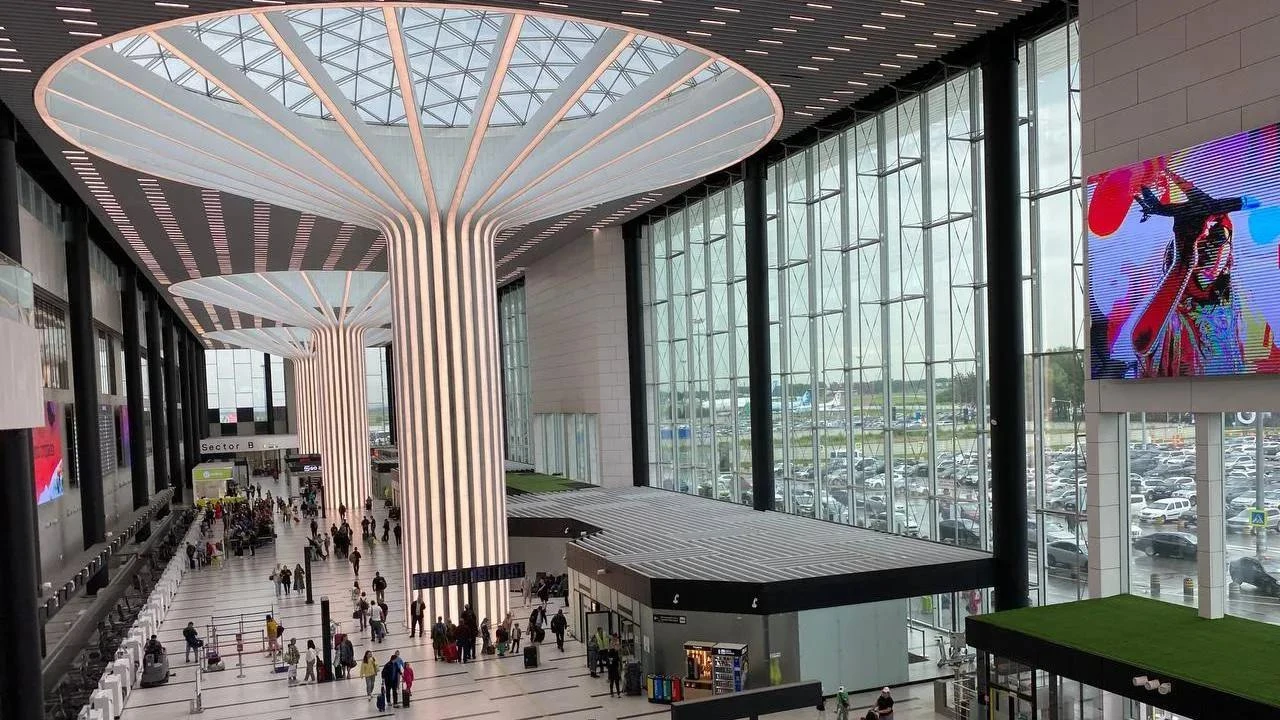 ✈️ Суд обязал аэропорт Толмачёво устранить дефекты