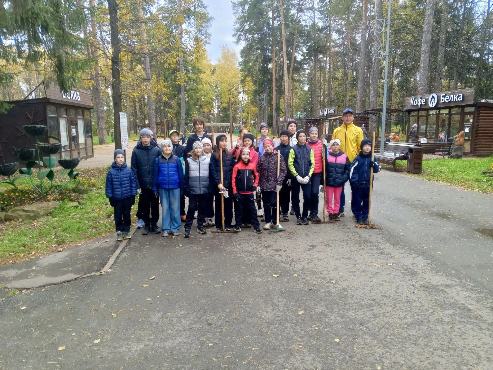 🌿Очередной Субботник в Ленинском парке — дело рук неравнодушных!