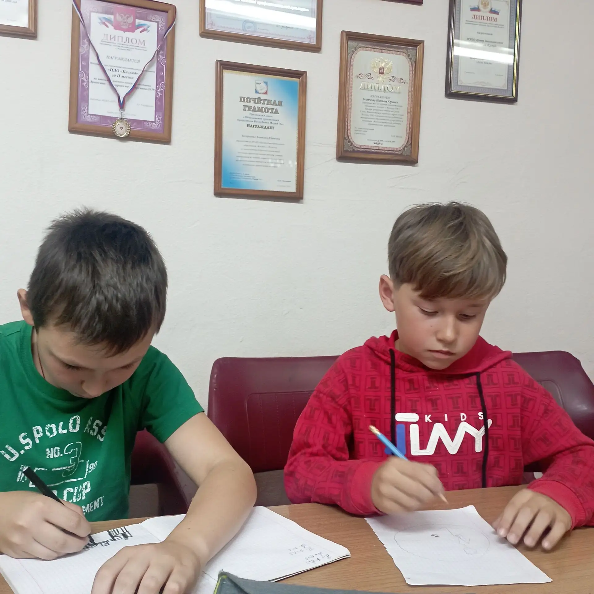 Сегодня, в честь празднования Дня педагога дополнительного образования ребята из объеди...