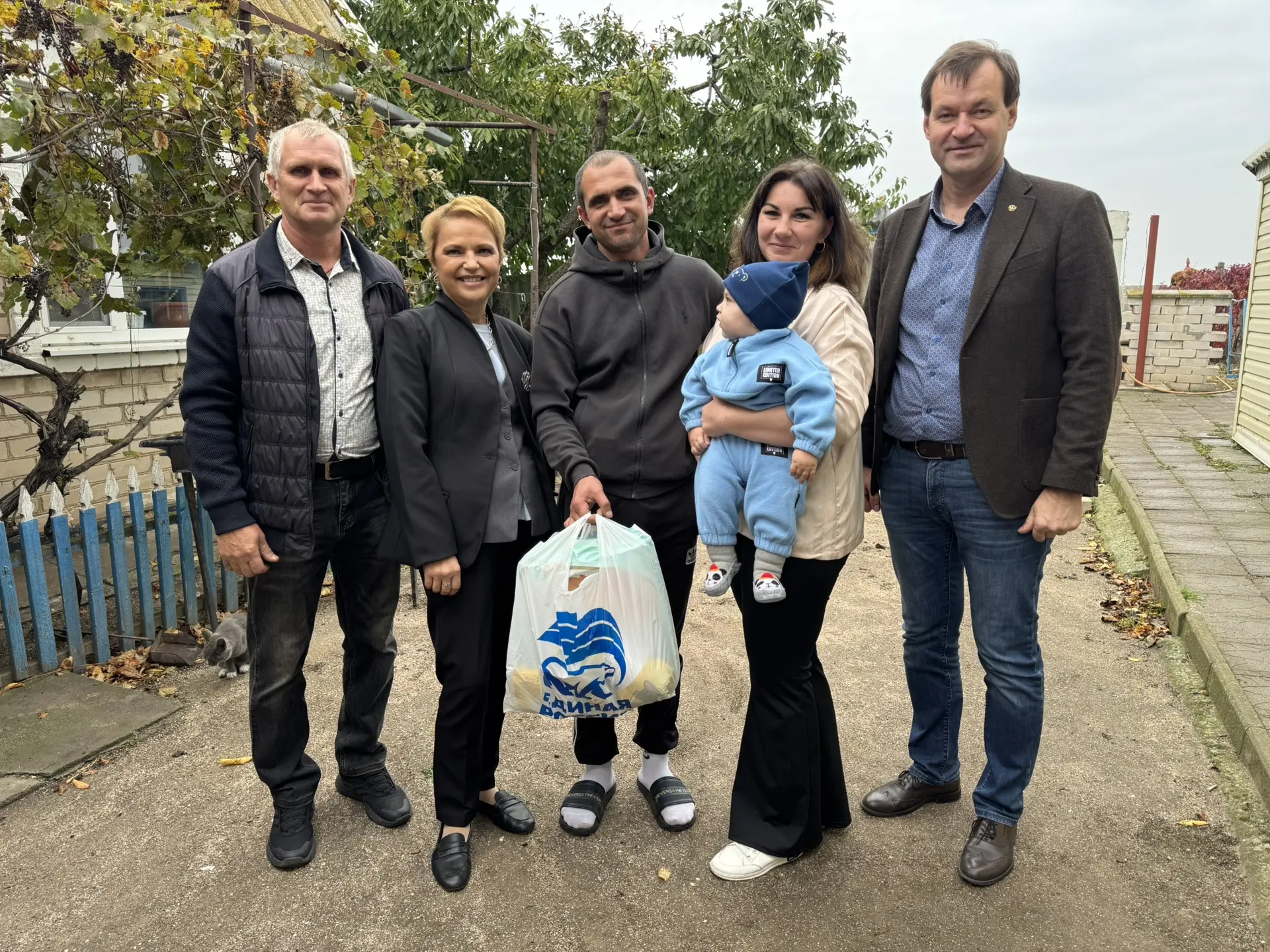Подарки и слова благодарности — от всего сердца