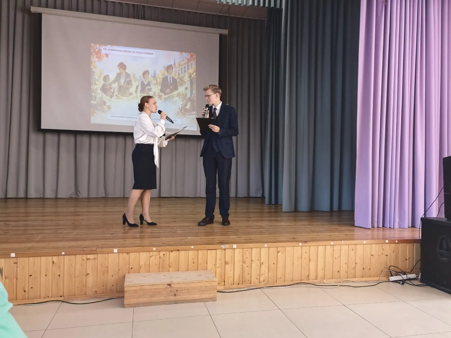 В нашей школе было ГРОМКО, ЯРКО и ОЧЕНЬ ТЕПЛО! 🎤🔥