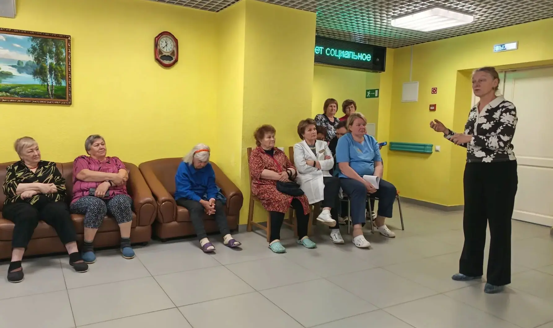 Вопросы имущества и его передачи близким волнуют многих. Как оставить квартиру детям, н...