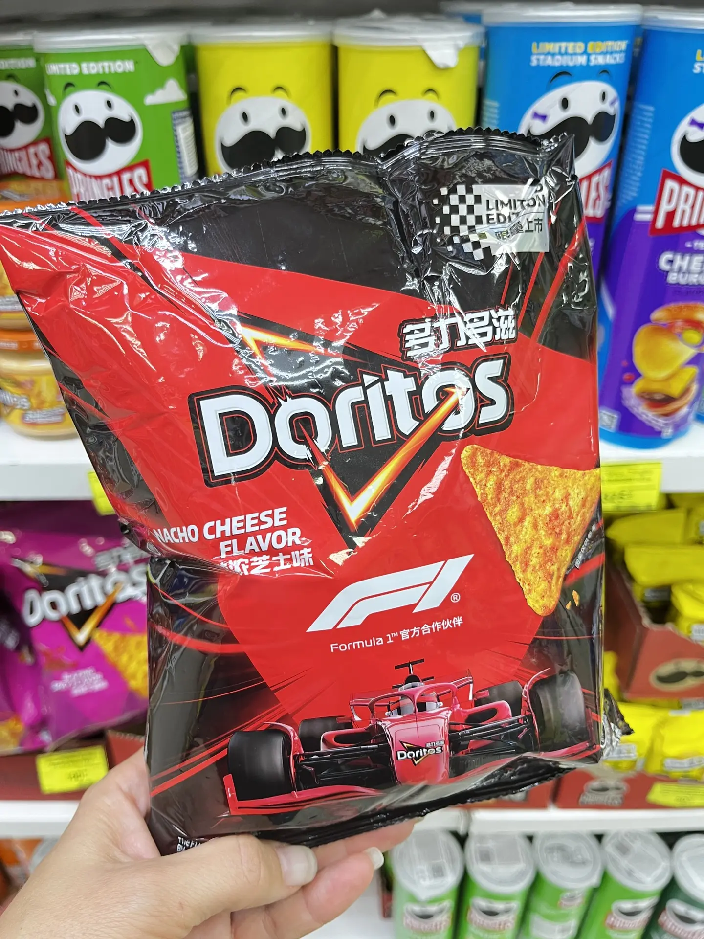 Doritos на наших полках, мы обалдели от вкусов: пряно, хрустабельно и вкусно🤤