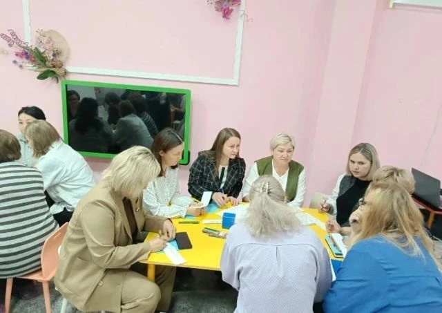 📚 Старший воспитатель Елена Владимировна посетила "Методический час"  для старших восп...