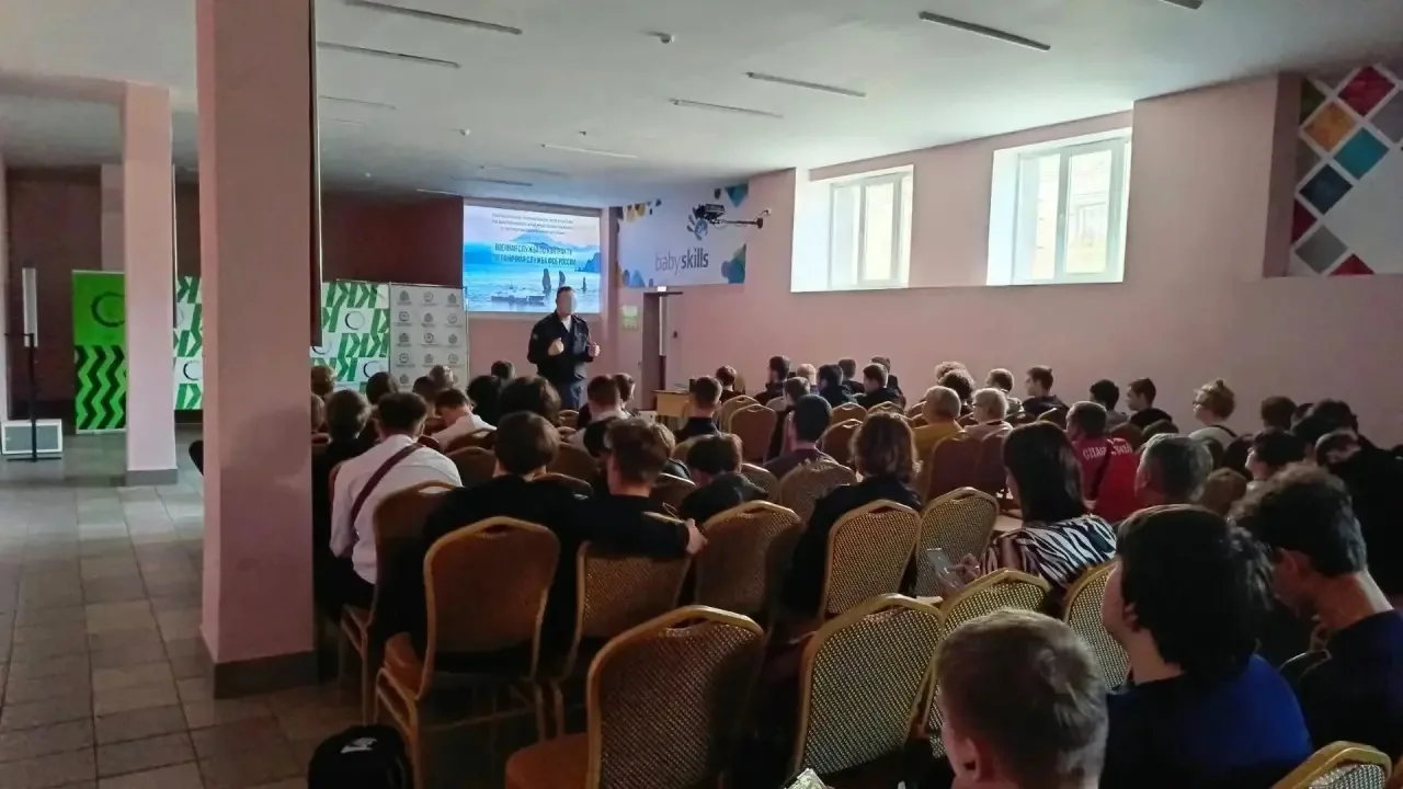 👮 В нашем колледже состоялось профориентационное мероприятие с участием сотрудников По...