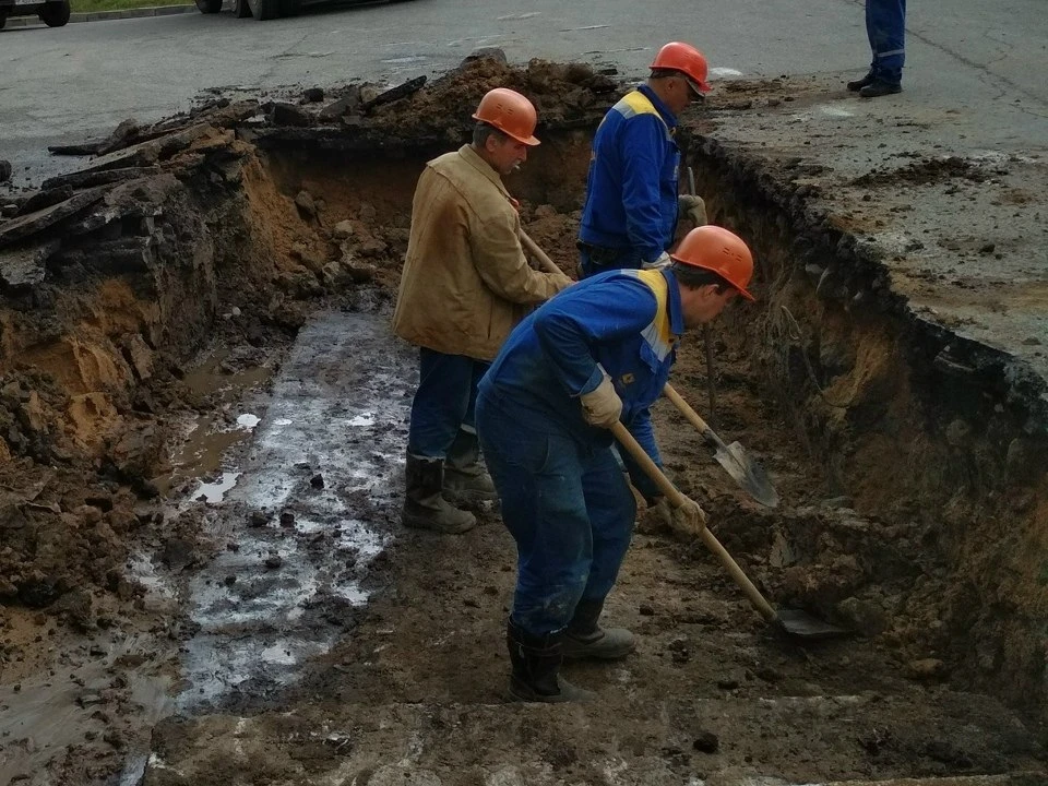 💧🔥 В Смоленске кипяток размыл склон на Соборной горе.