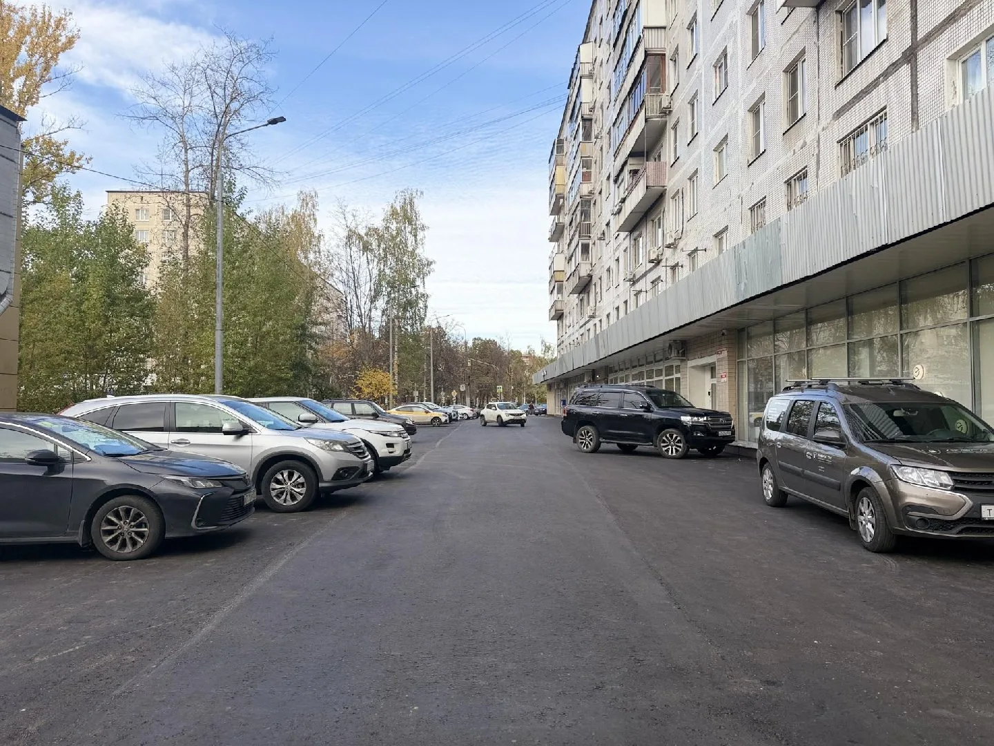 Во дворе дома на проспекте Ленинского Комсомола в Видном завершилось благоустройство. М...
