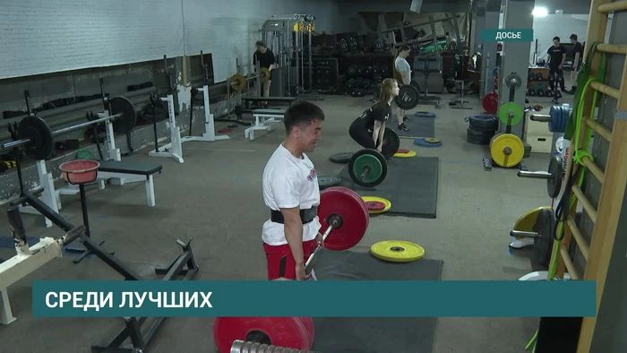 Целую россыпь медалей привезли иркутяне с Кубка России по пауэрлифтингу. Соревнования п...
