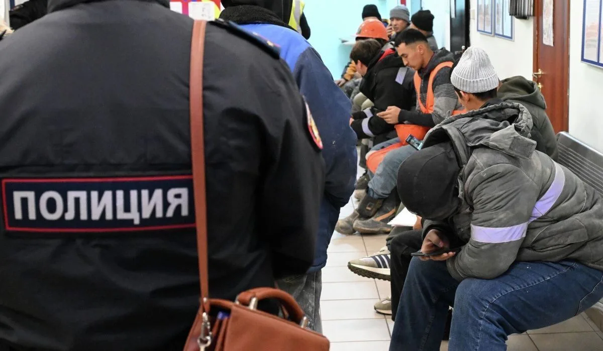 В Петербурге проходит маштабный миграционный рейд