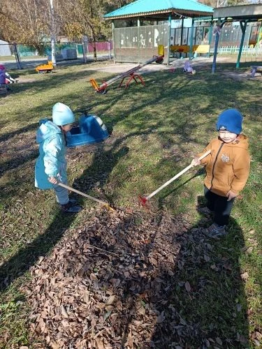 «Чистый участок — радость для ребят!