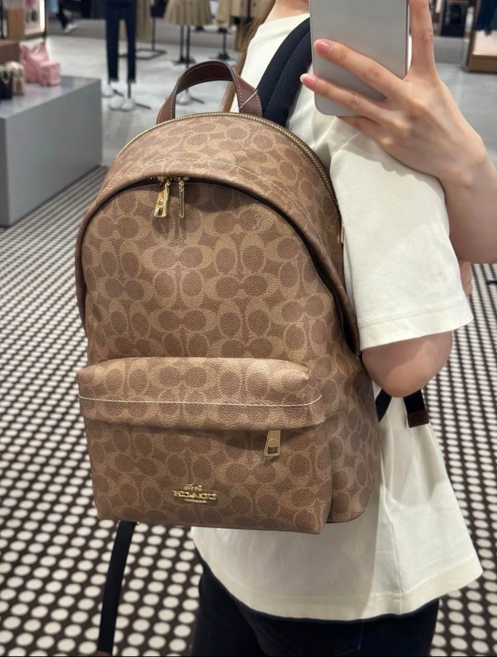 #COACH