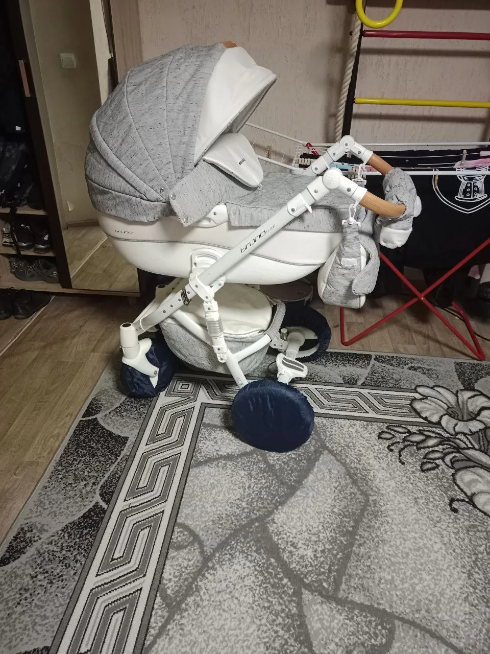 Продам коляску в отличном состоянии, красноармейский район, 89880127273