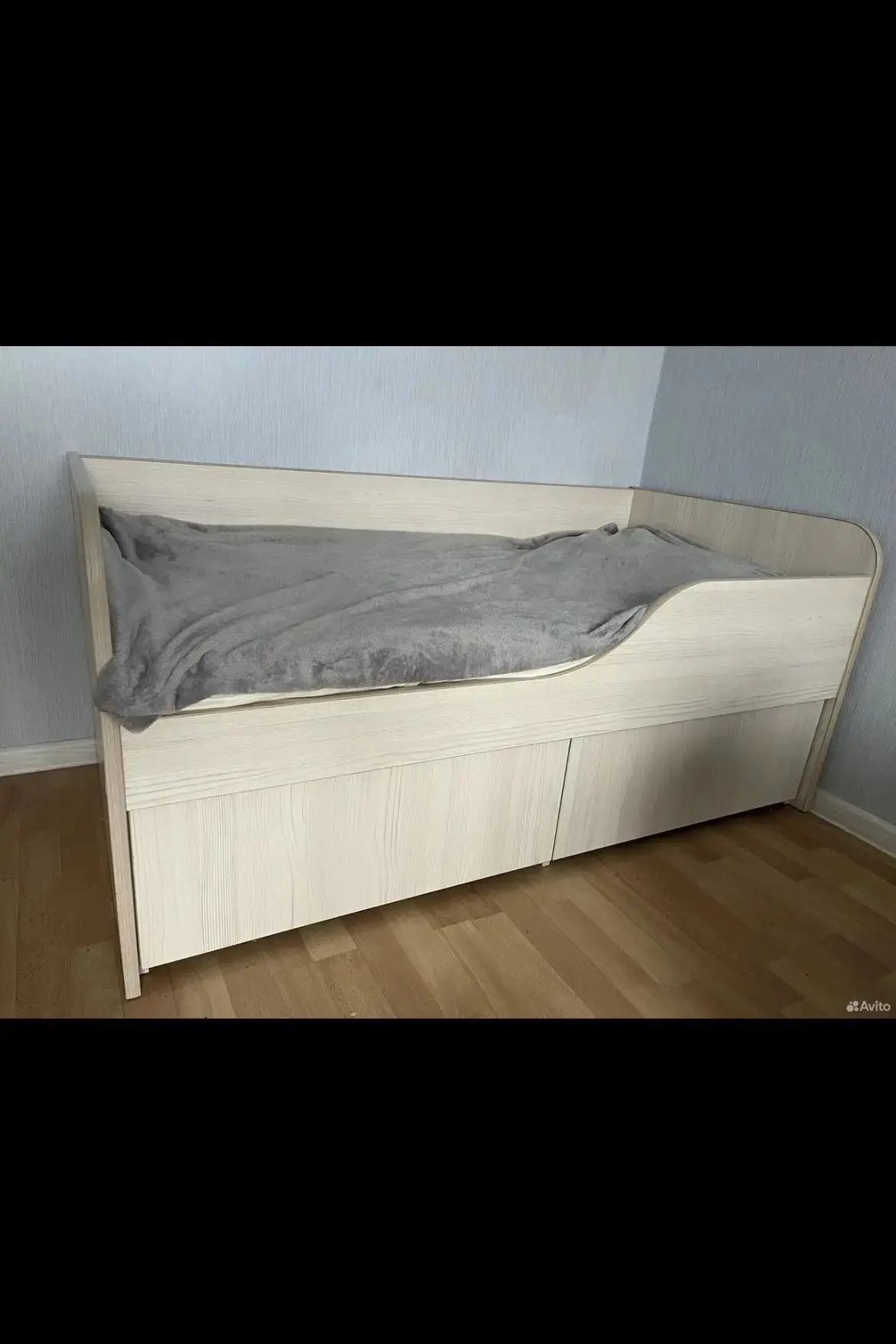 Продам детскую кровать 145/70