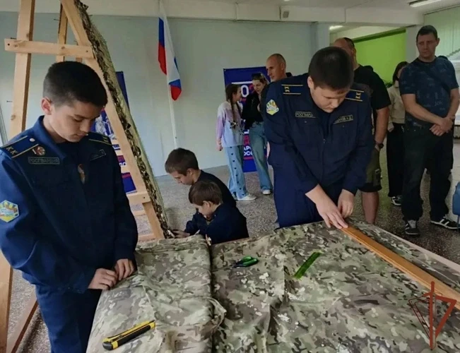 В регионах Центрального Федерального округа росгвардейцы проводят Уроки Мужества в подш...
