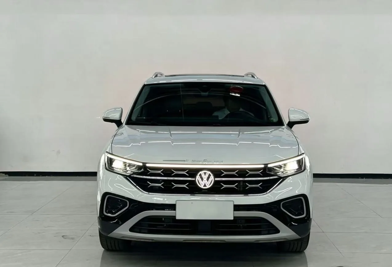 🚗 Volkswagen Tayron  280TSI 2WD