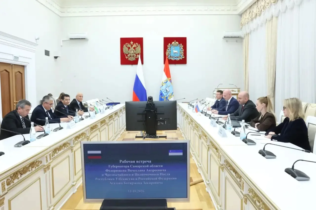 Провел рабочую встречу с Чрезвычайным и Полномочным Послом Республики Узбекистан в РФ Б...