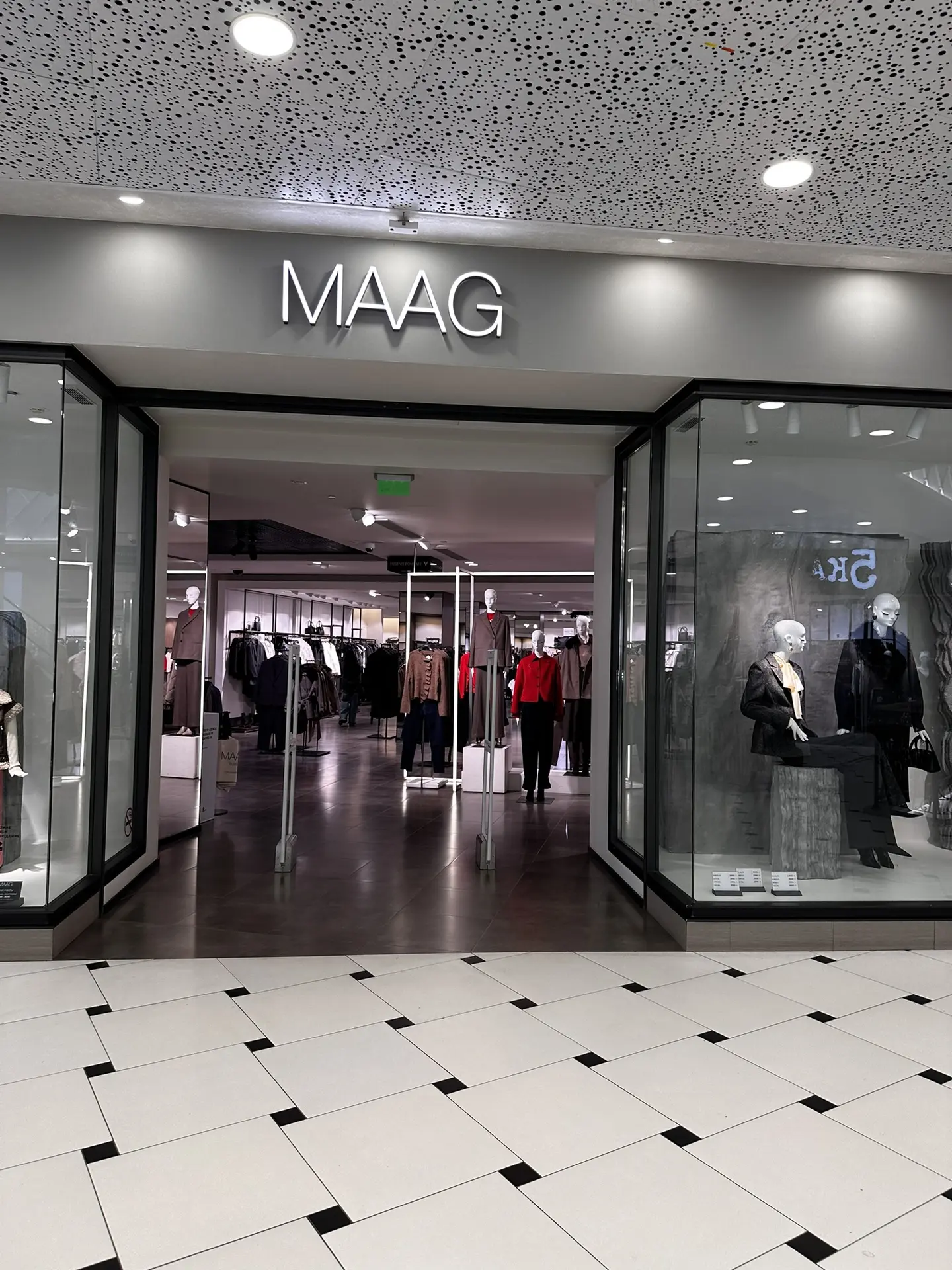 MAAG для мужчин в ТРЦ Гринвич