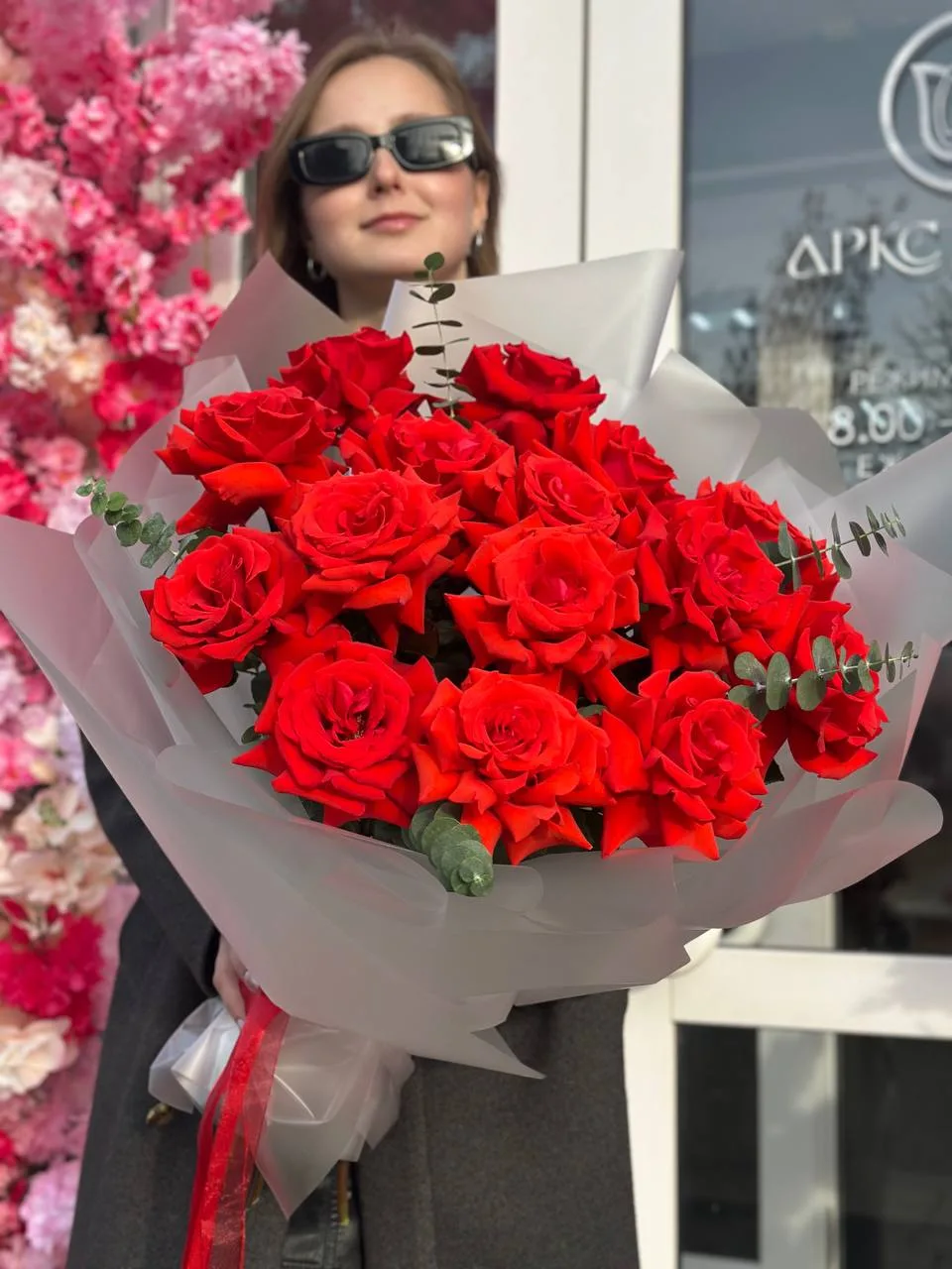 Букет из Французской алой розы с Эвкалиптом 5️⃣8️⃣1️⃣5️⃣🌹
