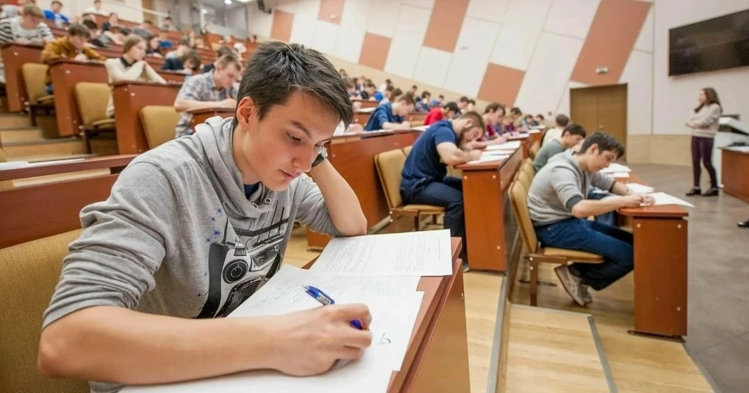 Об ограничениях для отчисленных студентов, увеличении количества направлений в вузах с ...