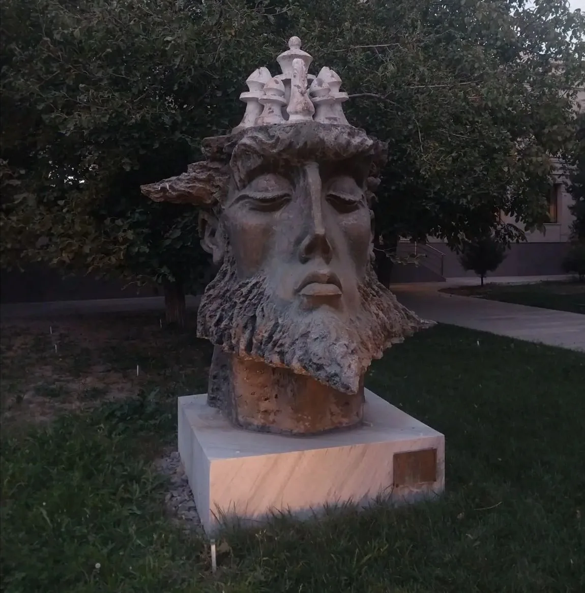 Скоро будет интересный пост. Настраиваемся😌🗿