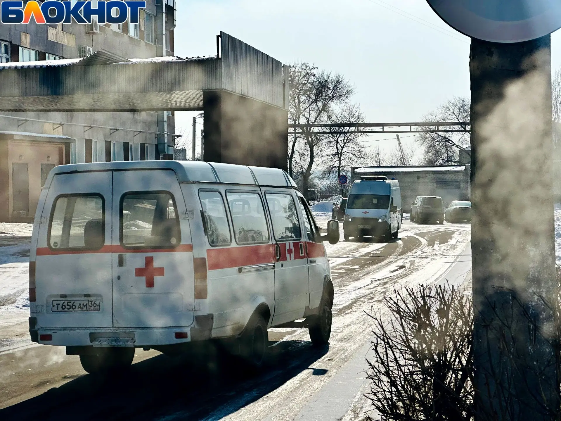 В седьмой поликлинике Воронежа начали резать зарплаты?