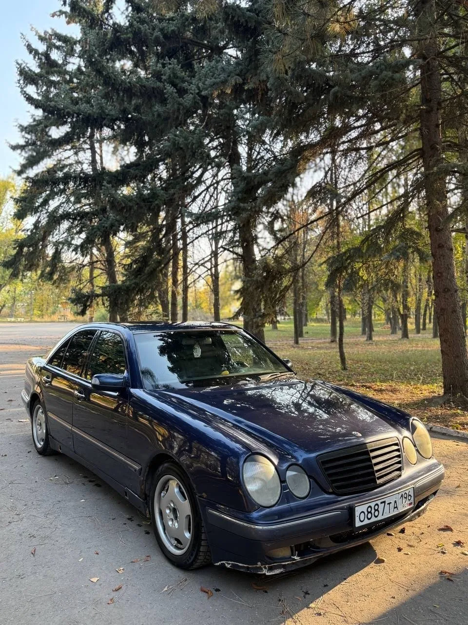 Продам личный авто w210. Двигатель 2.0 бензин на 6 МКПП. Во владении больше 4х лет, на ...