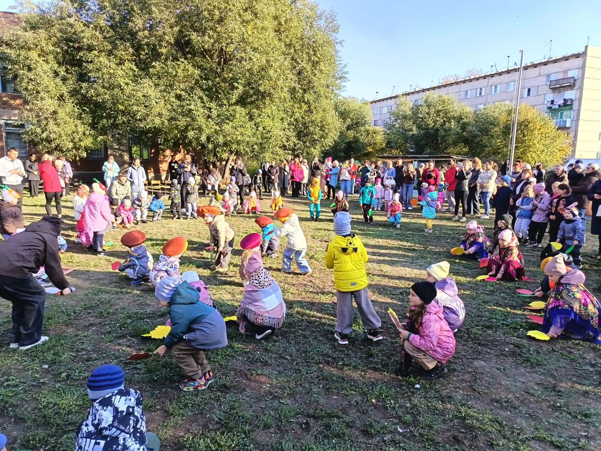 Уважаемые родители, дорогие гости нашей благотворительной ярмарки!