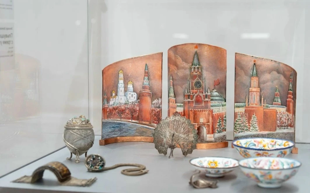 💎 Жителям Салехарда представят ювелирные изделия советского времени