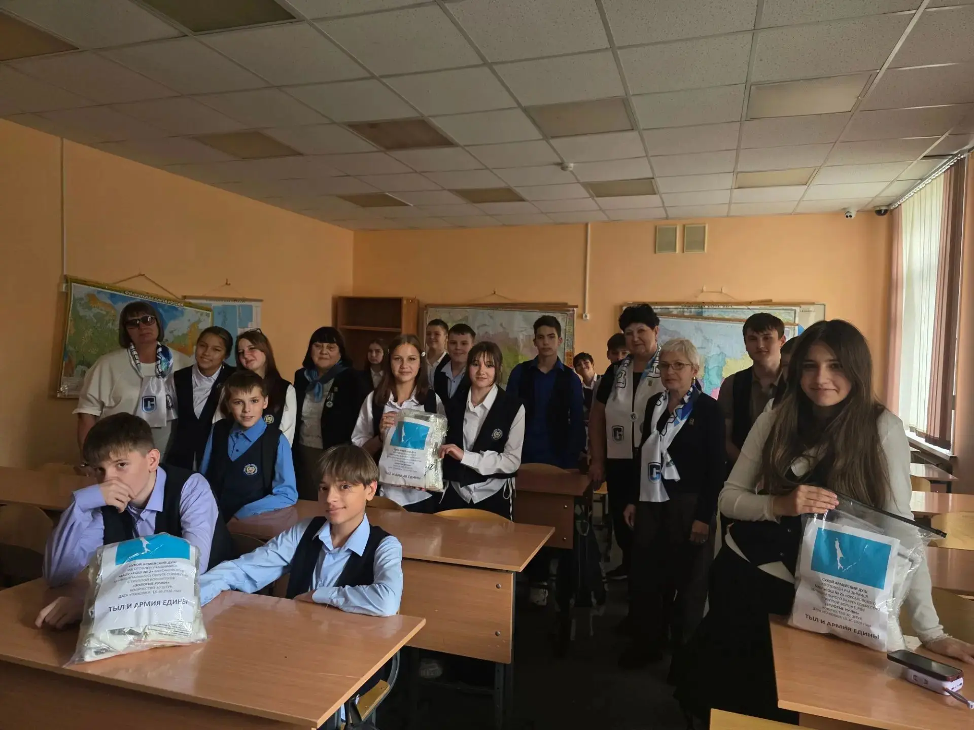 Огромное спасибо движению «Золотые ручки» за то, что они показывают ребятам настоящий п...