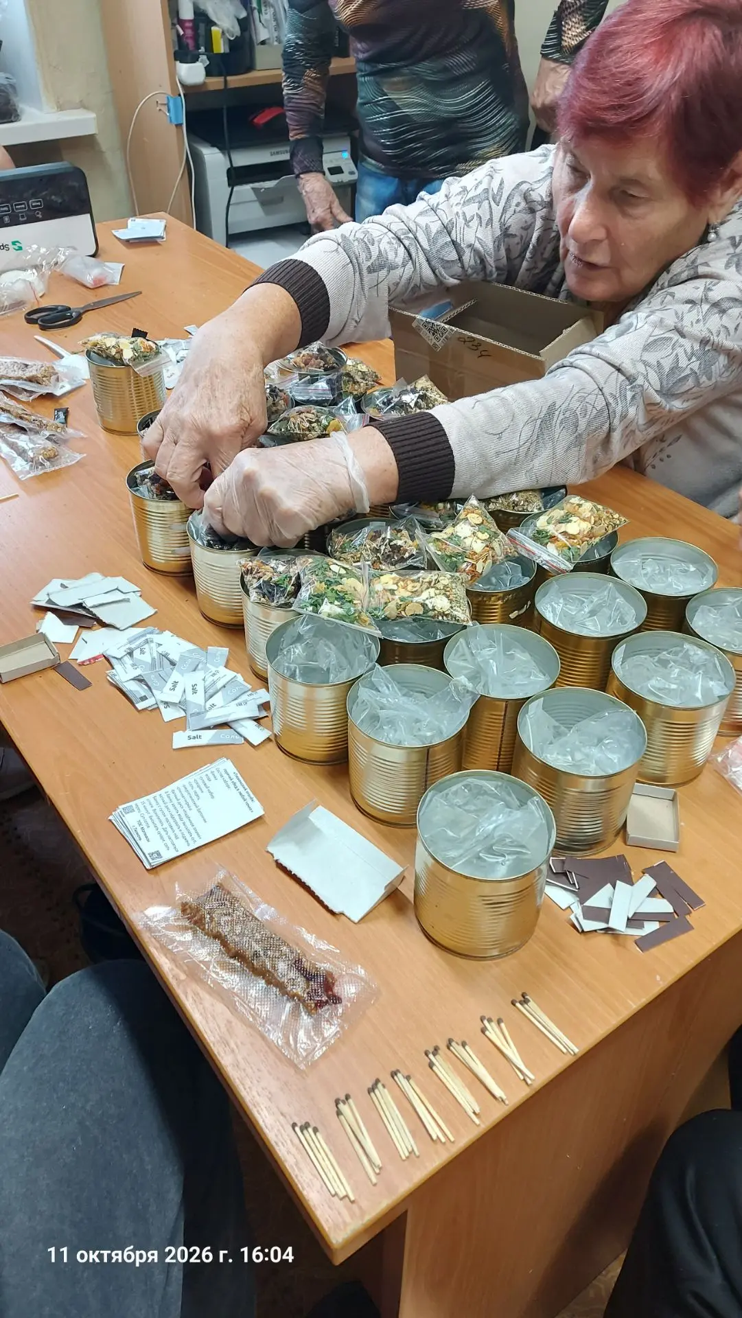 Тюменский огонек согревает фронт: ТОС «Матмасы» работает для Победы!