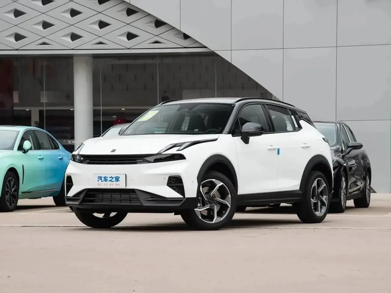 Lynk&Сo 06  2026г