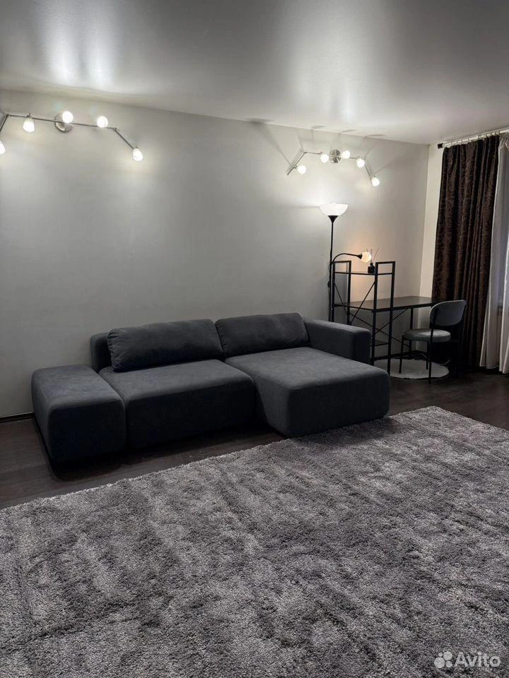 Сдам без посредников: студия, 32м²