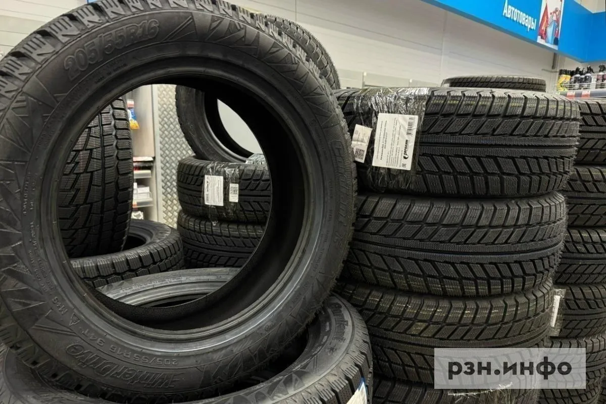 Россиянам напомнили, когда следует переобувать авто