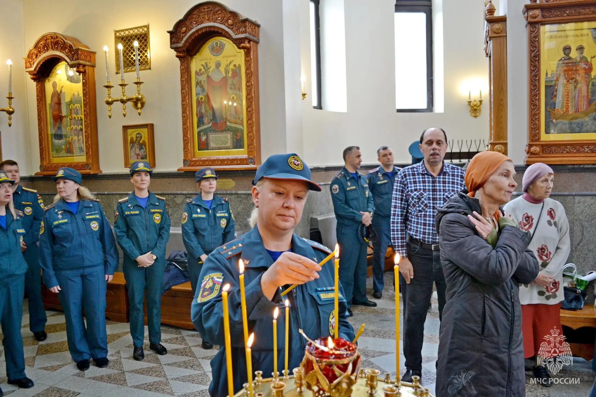 Сегодня, 17 сентября, сотрудники Специального управления ФПС № 1 МЧС России приняли уча...