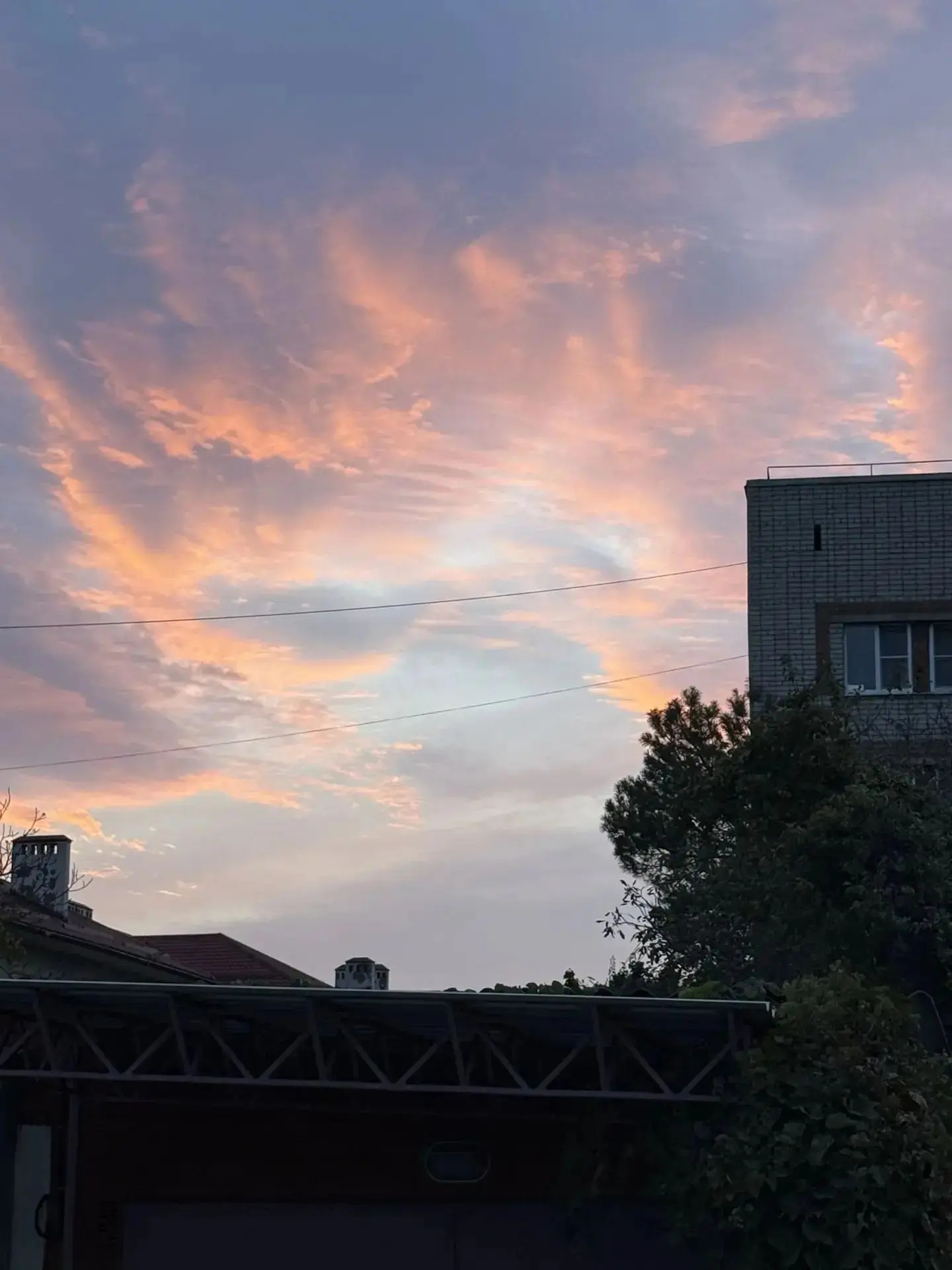 Сегодняшний закат в Северской от подписчика 🤩