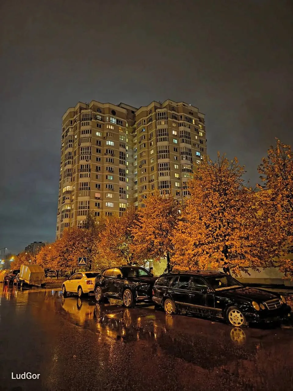 Дождь и тишина октябрьского вечера 🌧🍂