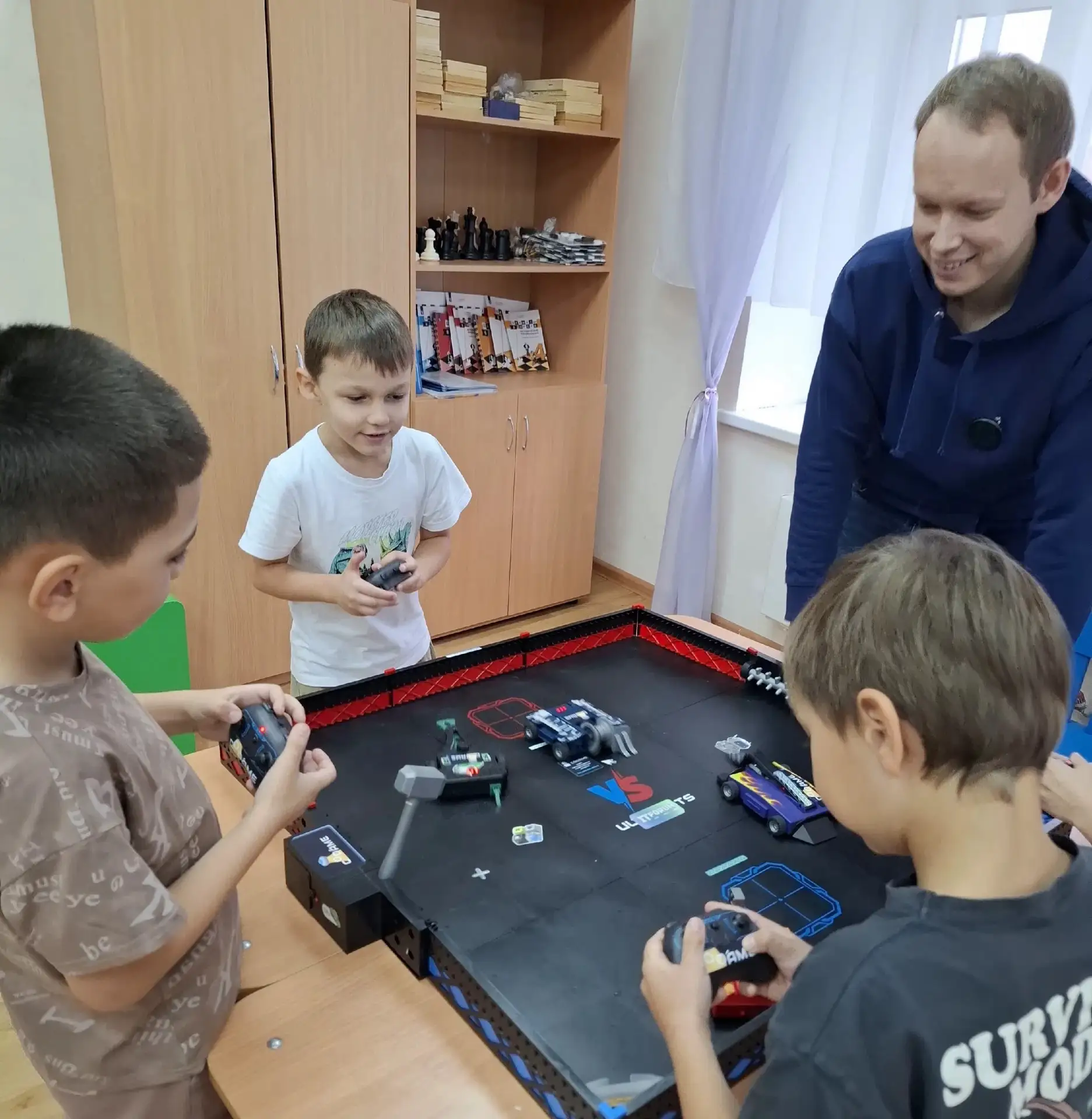 🤖 Внимание! Территория роботов! 🤖