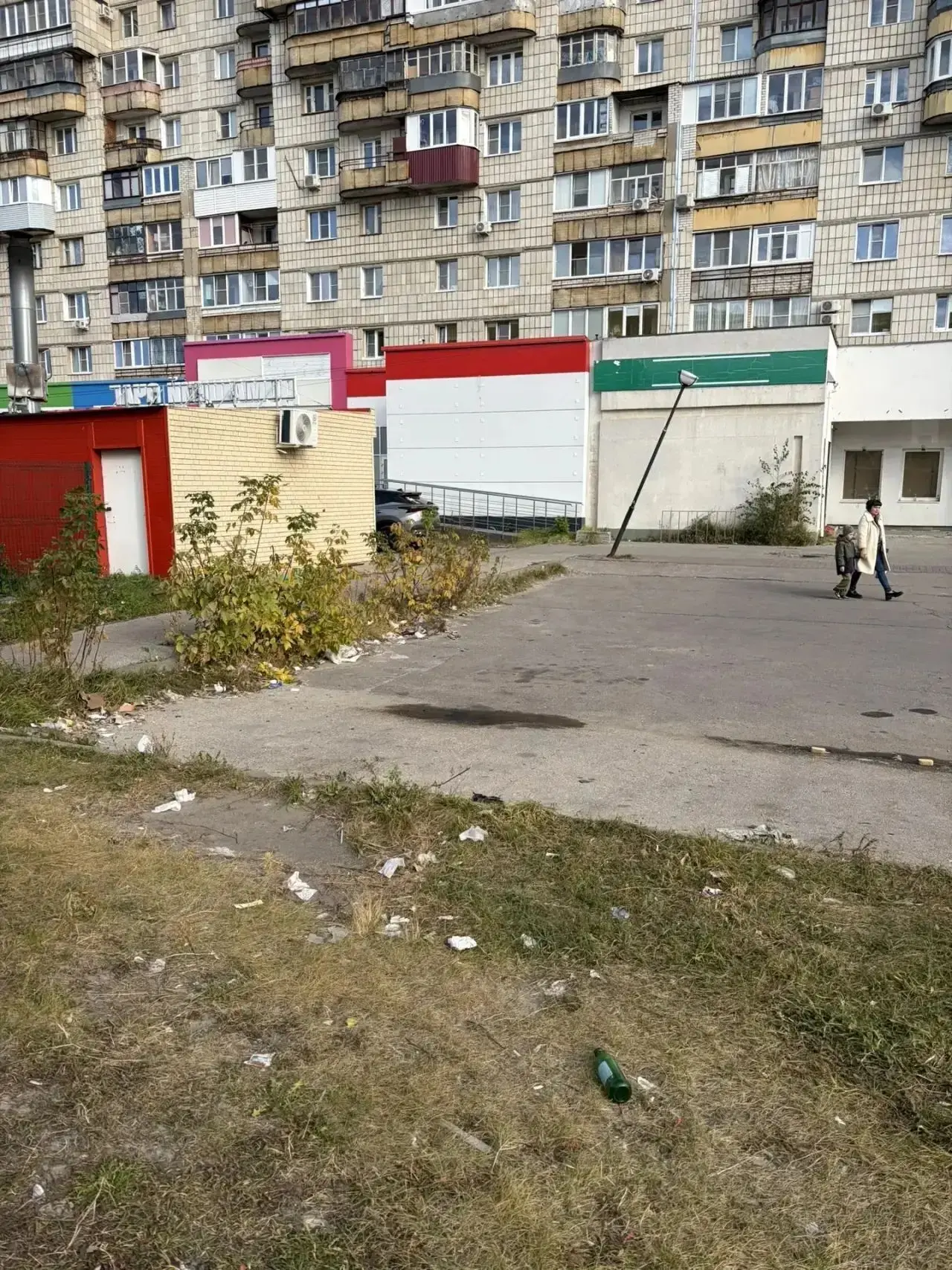 Центр города ! Коммунальные службы у нас вообще не работают?
