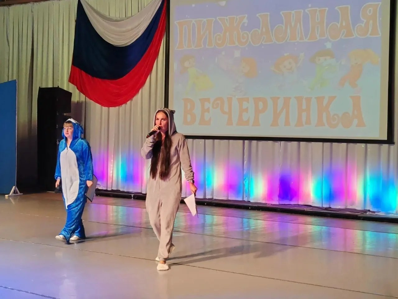 В прошедшее воскресенье, 11 октября, во Дворце творчества детей и молодёжи состоялся од...