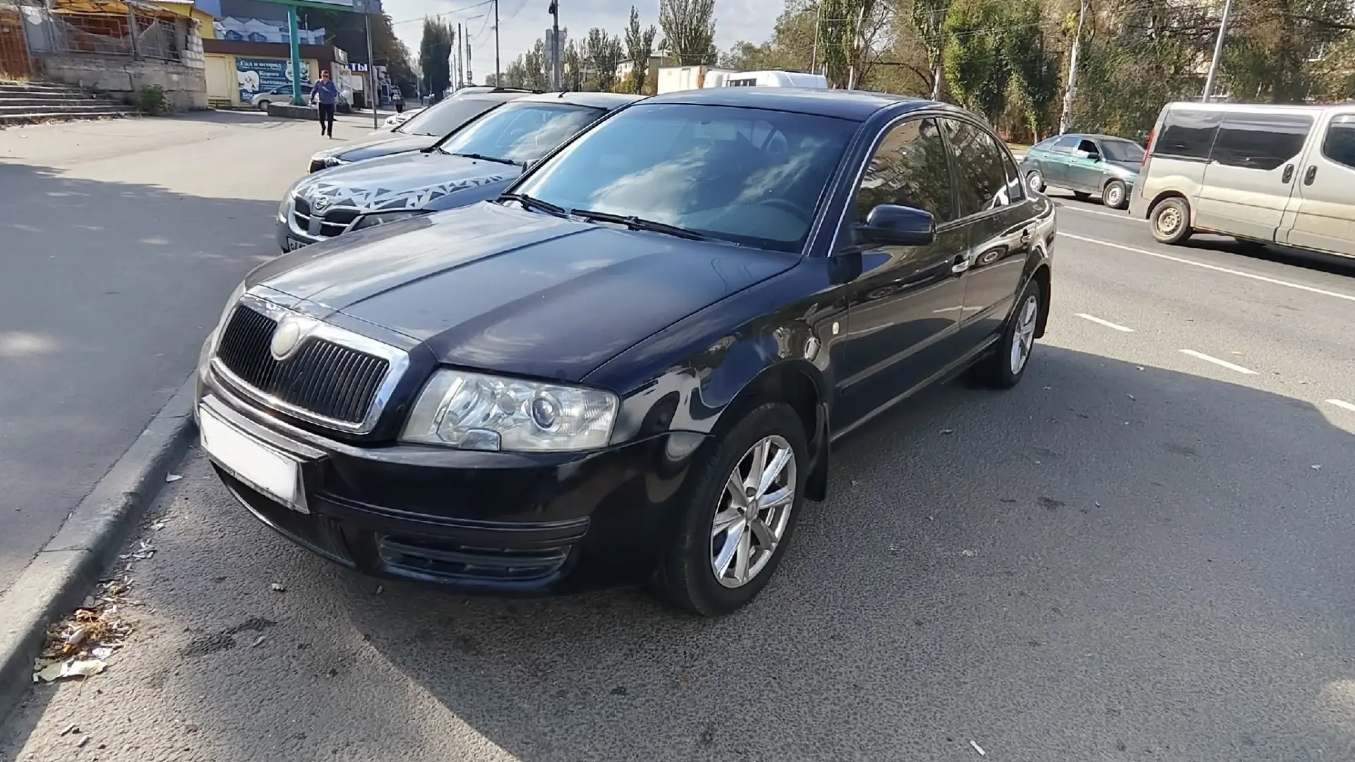 Продам Skoda Superb 2005 год, 1,8т бензин, механика, пробег 195тыс. в хорошем состоянии...