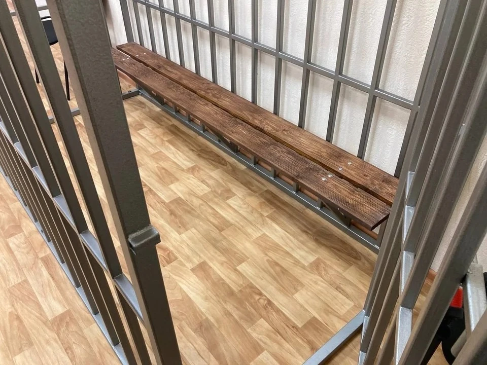 📰 В Хабаровске арестован мужчина, ударивший подростка ножом в лицо на улице Ленина