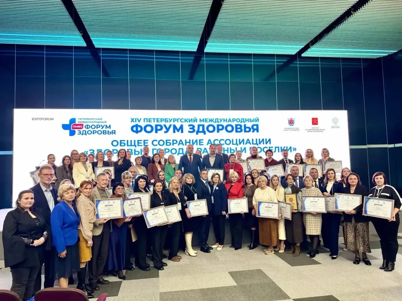 Чебоксары завоевали шесть наград конкурса «Здоровые города России»