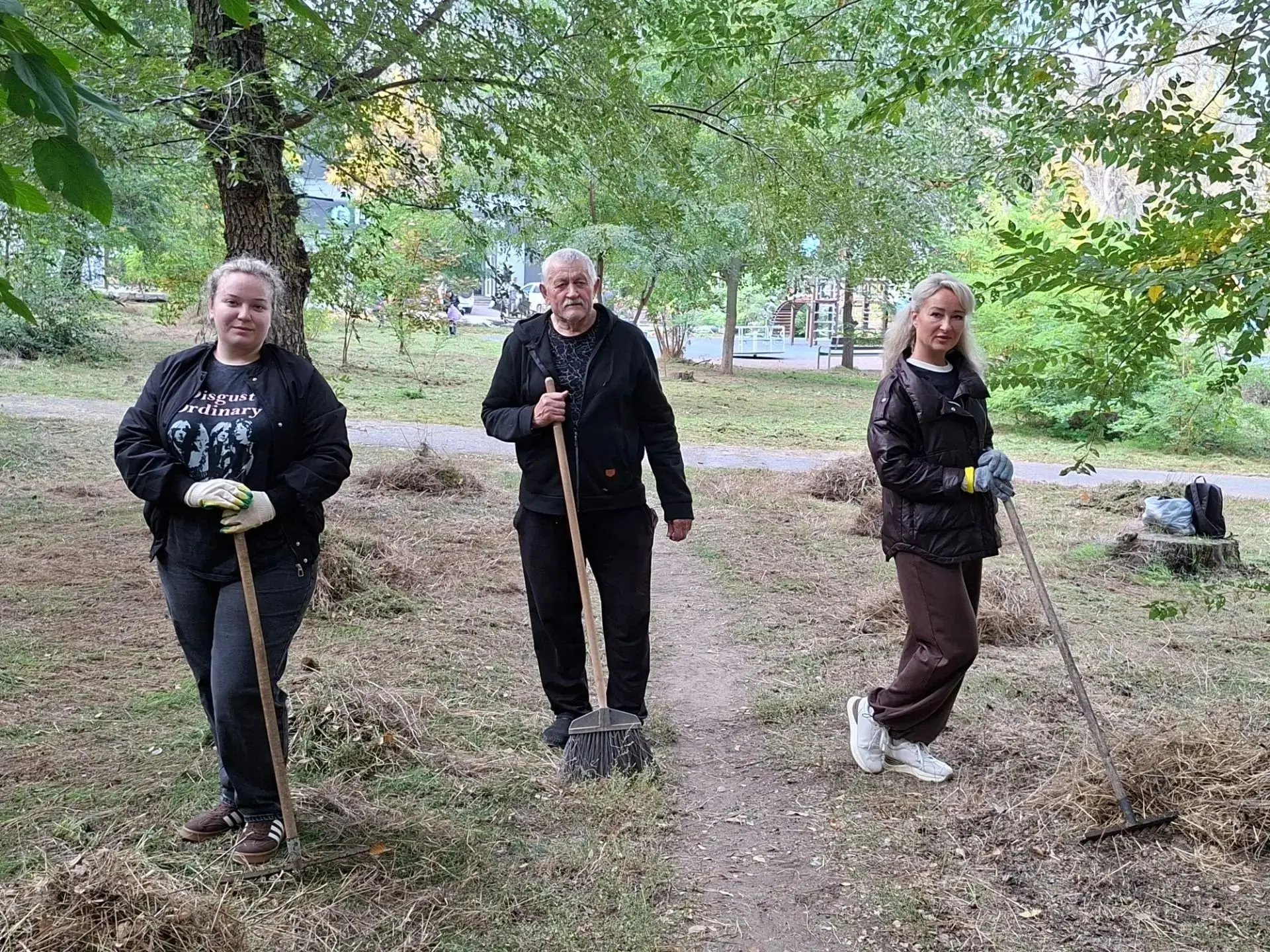 В Новочеркасске привели в порядок сквер имени Аверкиева