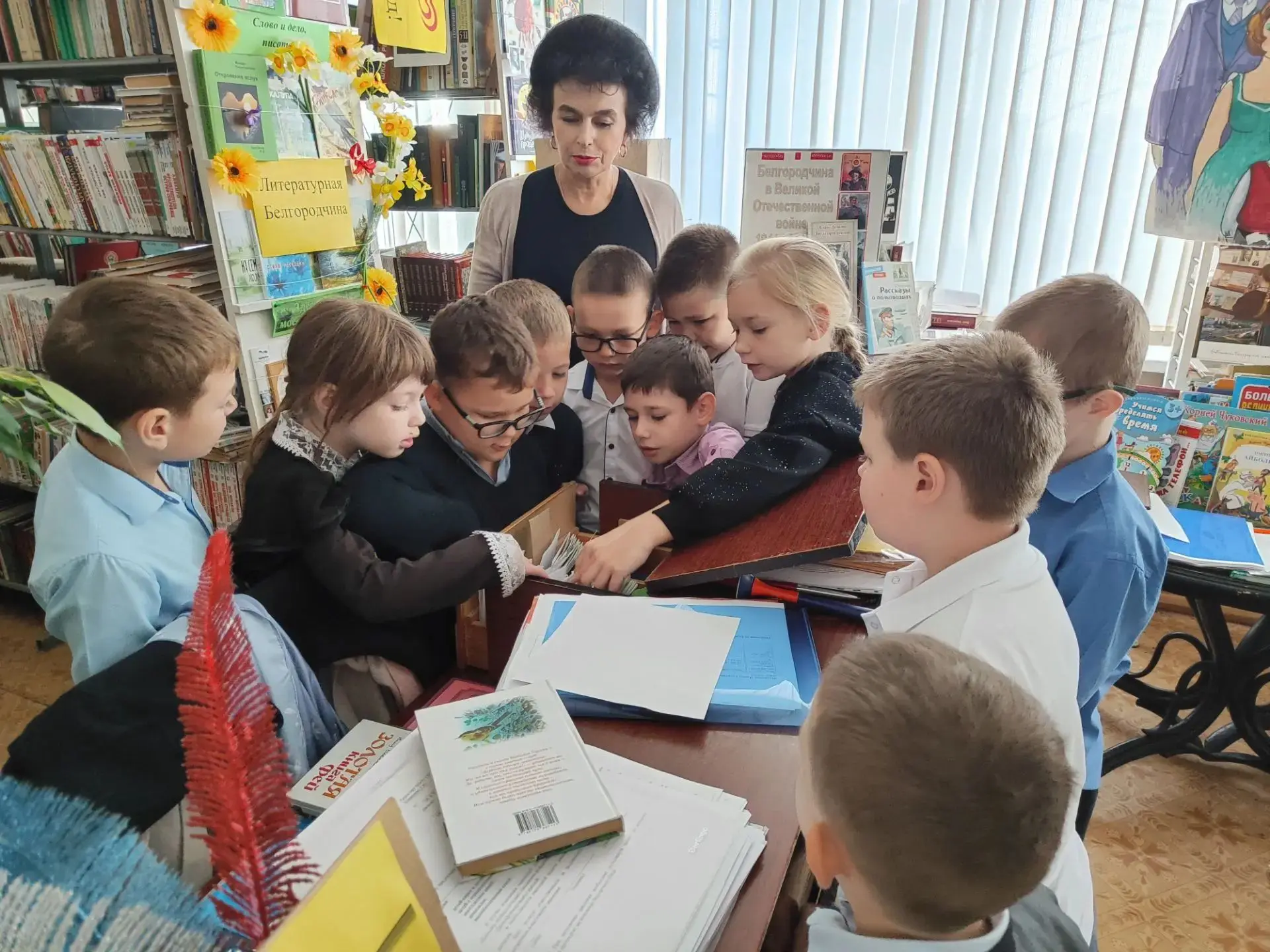 📚 Первое посещение библиотеки – очень важное событие для первоклассников.