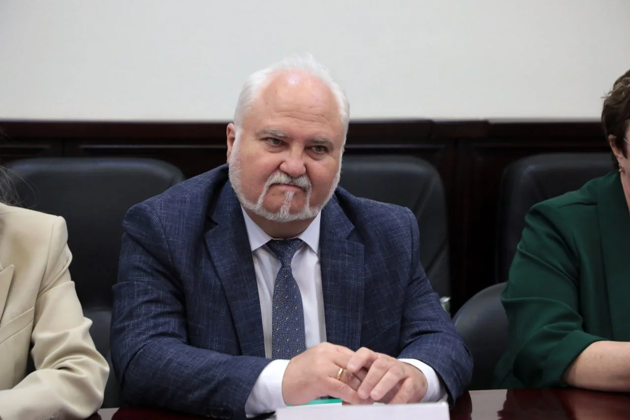 «Это не теория ради теории»: главный врач детской поликлиники №1  рассказал, чему учат ...