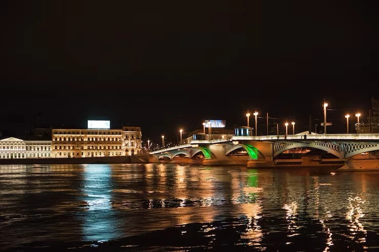 🌉 Спокойной ночи, Санкт‑Петербург! 🌉