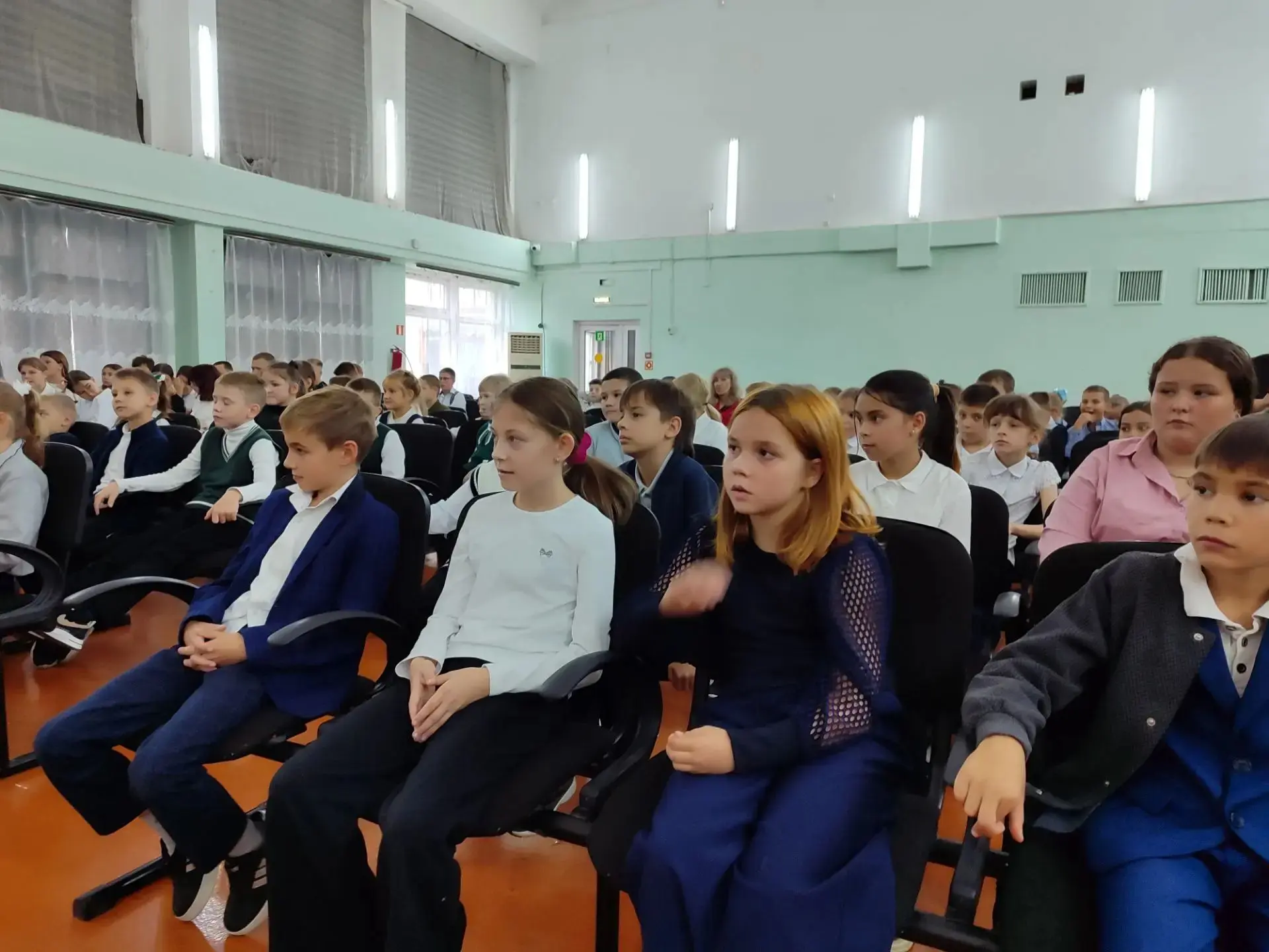 🕊 «Своих не бросаем»: тепло из дома для наших героев