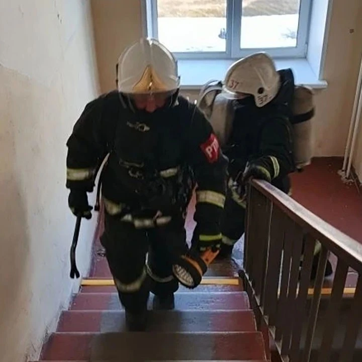 🔥🚽 В Петрозаводске женщина погибла из-за закурившего в туалете мужчины. Квартира в до...