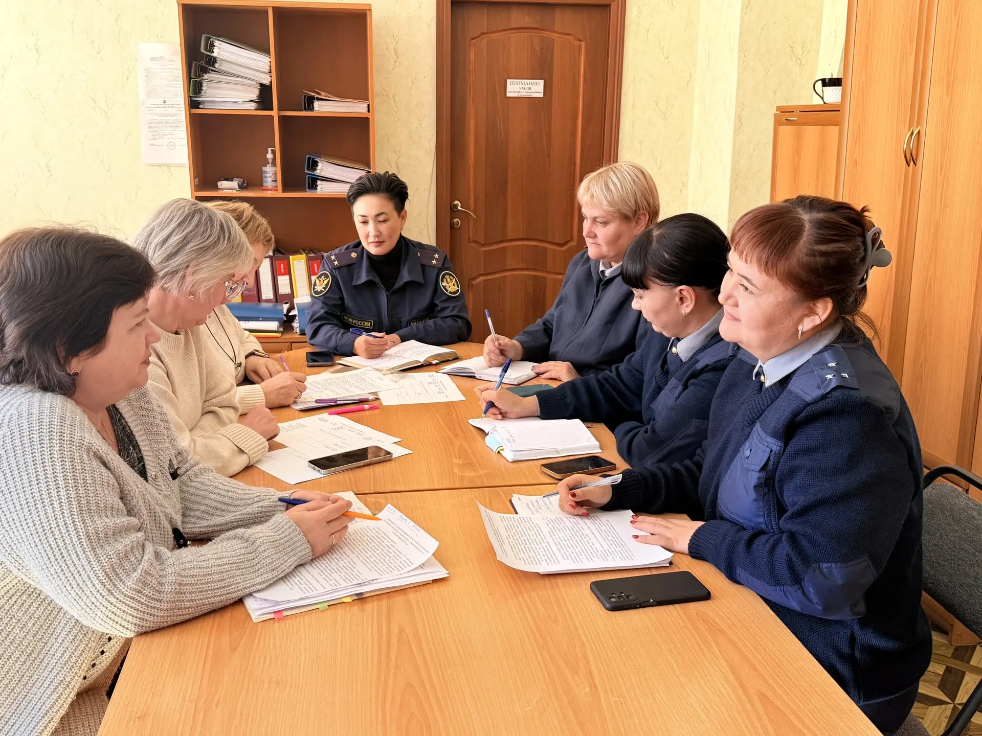 В комплексном центре социального обслуживания населения в городе Орска состоялась рабоч...